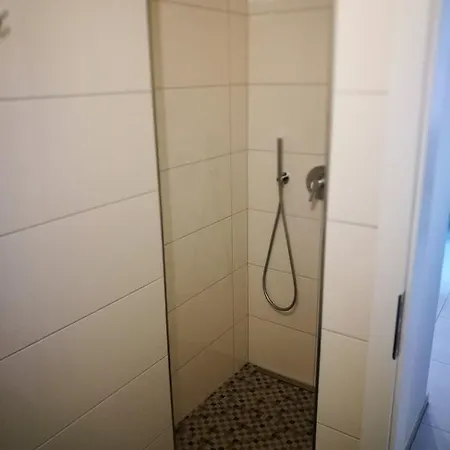 Shs Sweet Strassen Ii Apartment